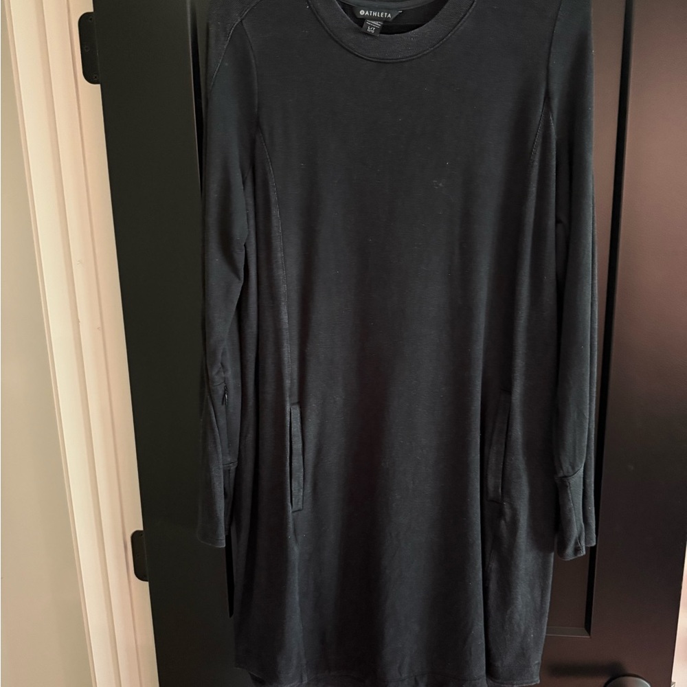 Athleta long sleeve knit dress. Size large tall